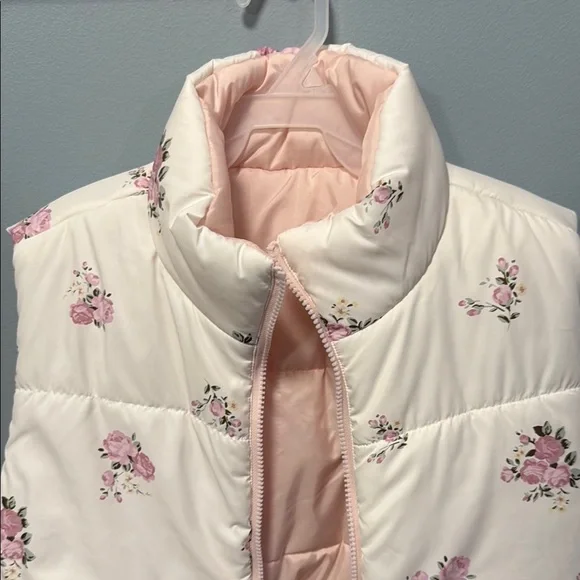 Floral Pink Kids Puffer Vest - Picture 3 of 11